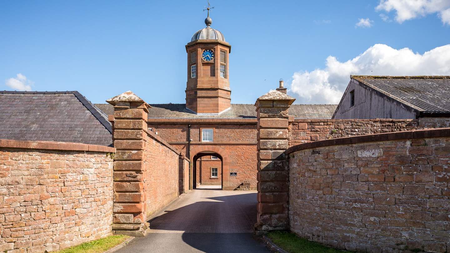 Luna, our luxury homestay within the Edenhall Estate 