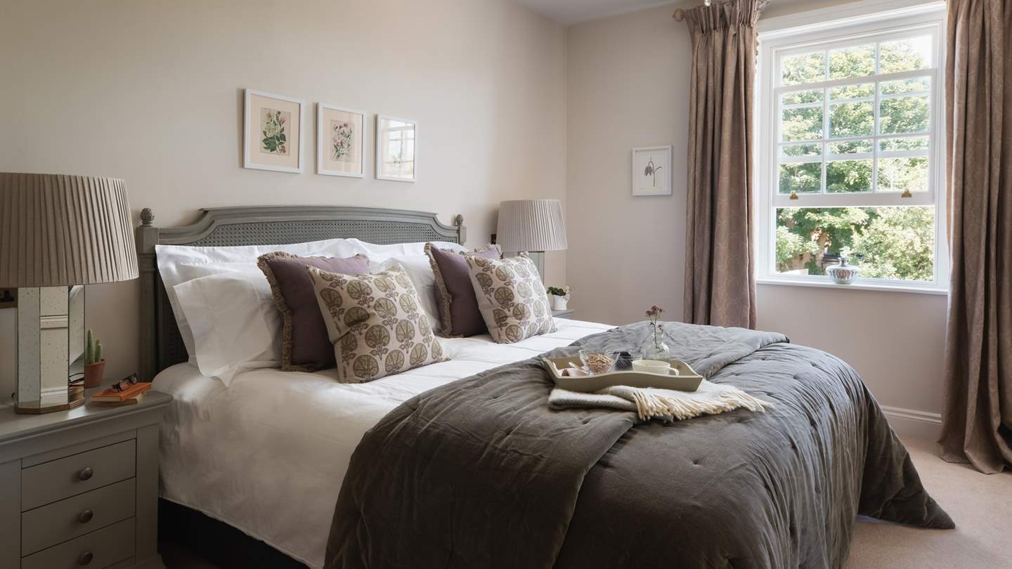 Slip softly into the super king-sized bed, swathed in luxurious linens, soft bedding and sumptuous cushions