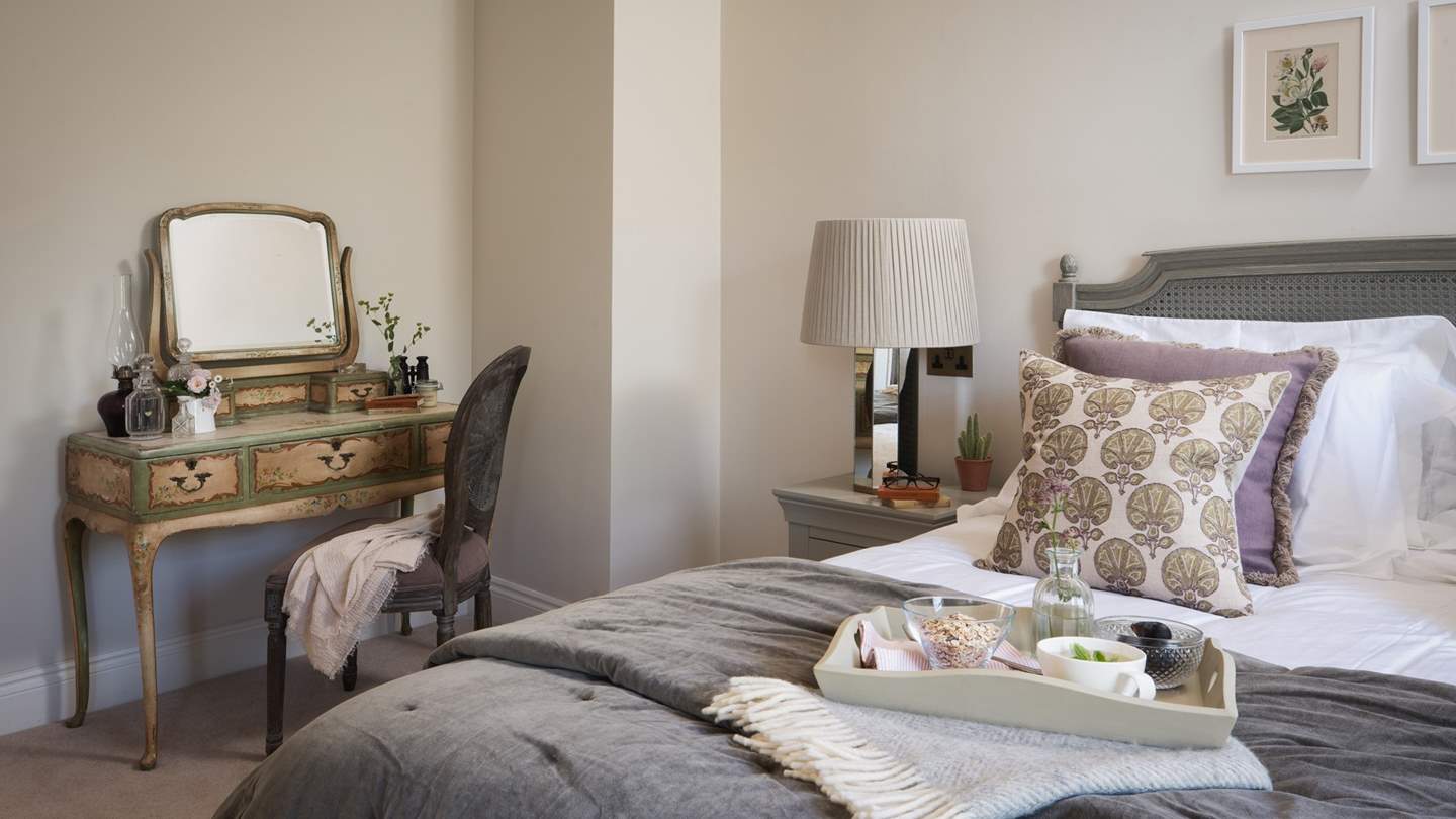 Enjoy breakfast in bed with your beau...