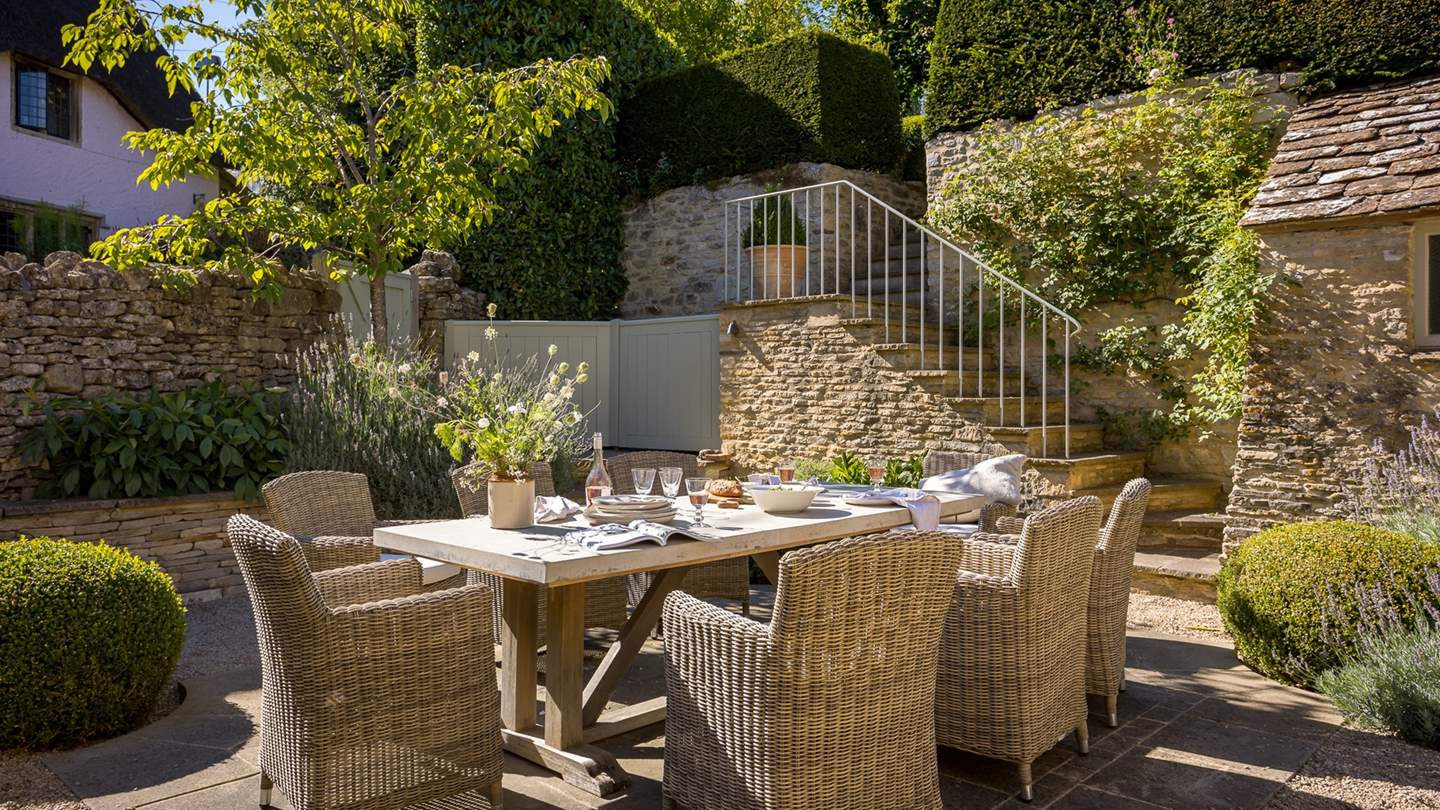 The perfect setting for afternoon drinks in the glorious sunshine 