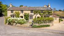 Lavender is perfectly situated to wander all of the picturesque Cotswold villages nearby 
