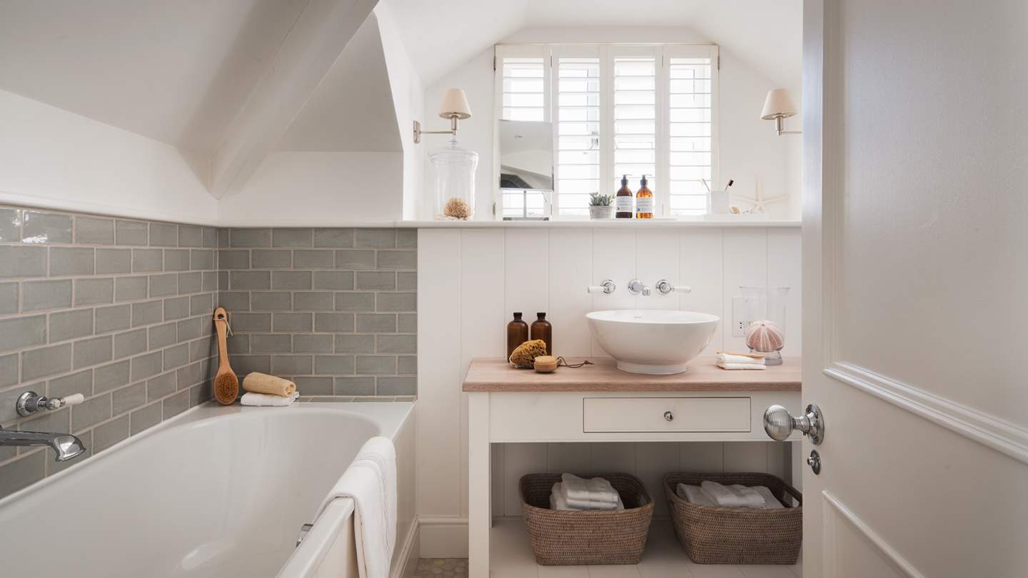 The luxurious bathtub awaits... 