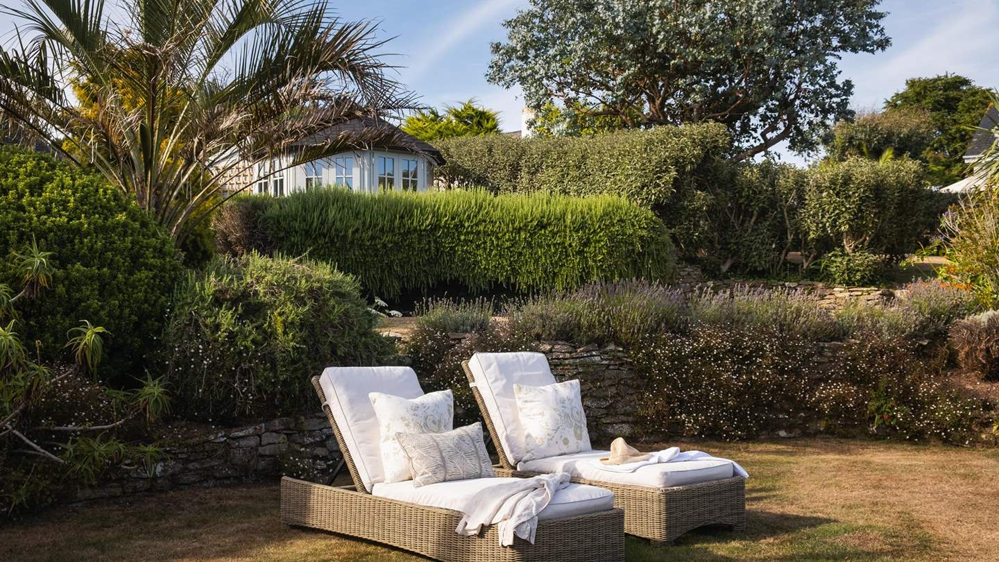 Soul-soothing moments await at our spellbinding seaside abode... 