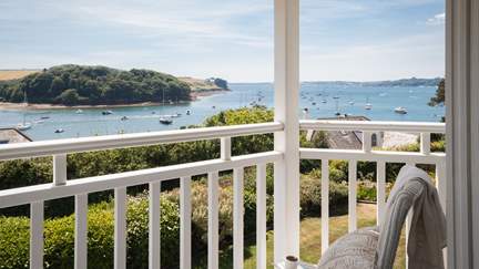 Polvarth Point - St Mawes, Sleeps 8 + cot in 