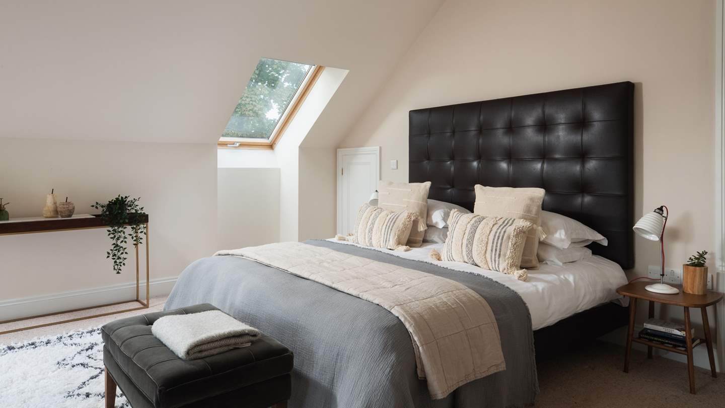 Providing a heavenly view to wake up to in this sumptuous space