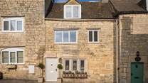 Southview, our luxury homestay in the picturesque Cotswolds 