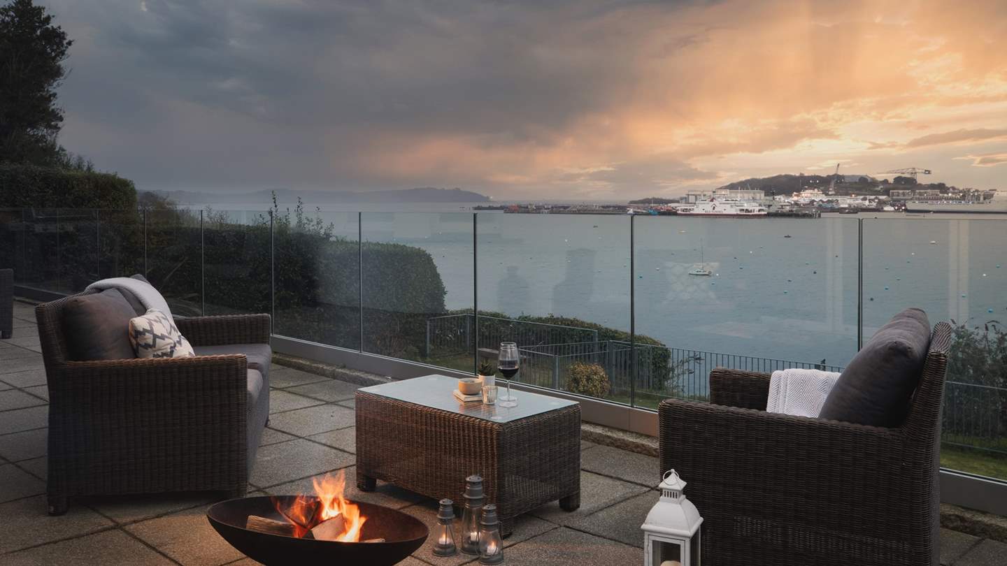 You’ll find an abundance of comfortable outdoor seating for savouring golden hour tipples, plus a firepit for keeping cosy outside post sundown