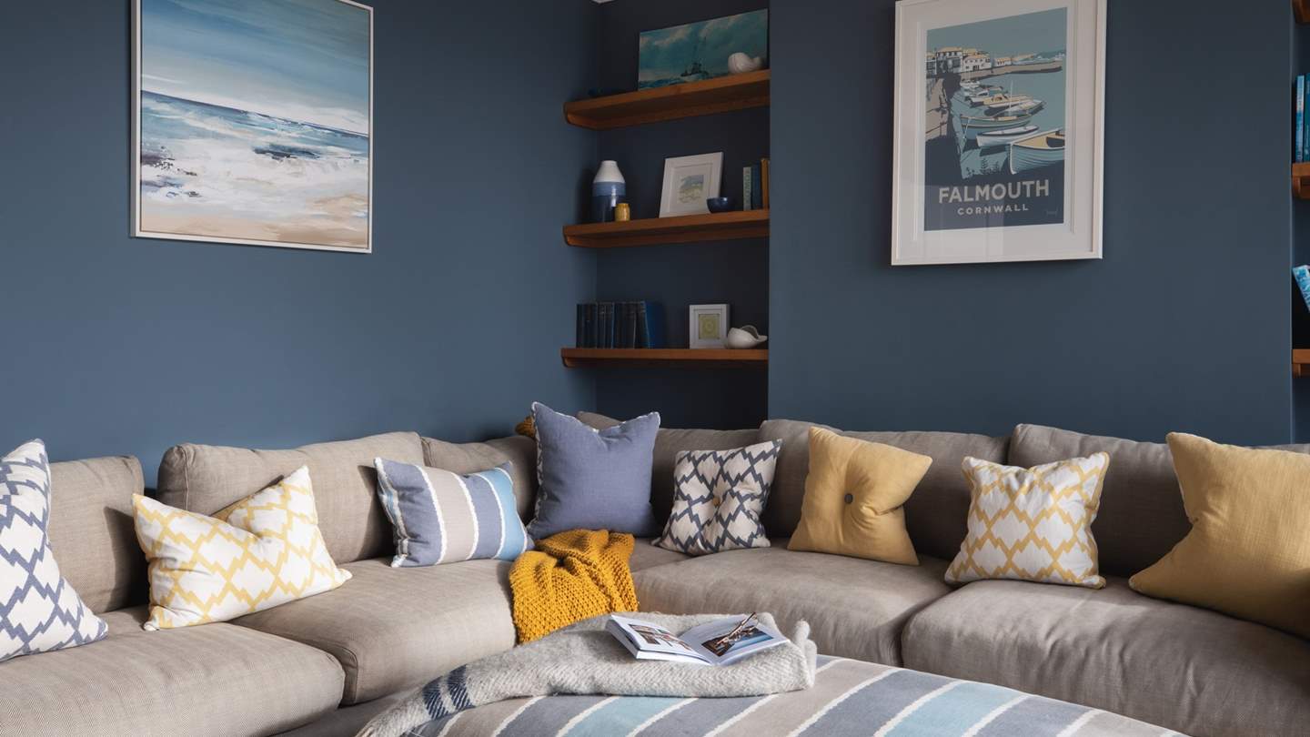 A large TV and Sonos speakers provide entertainment for all, whether you’re looking to catch up on your latest box set from the comfort of the sumptuous sofa