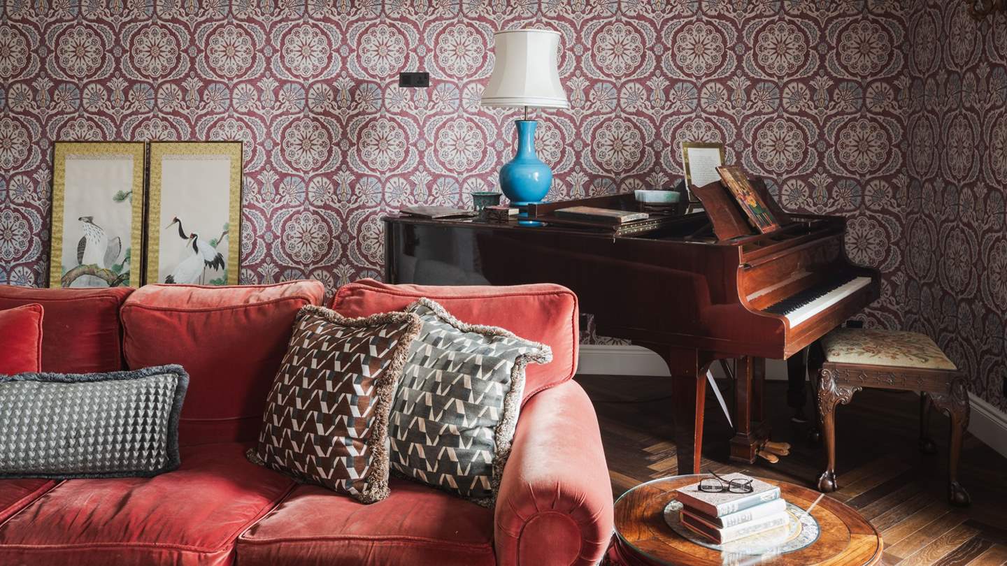  Gather together over cocktails and canapés, as corks are popped and stories flow long into the night