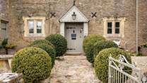 Laurel Cottage, our luxury retreat in the Cotswolds 