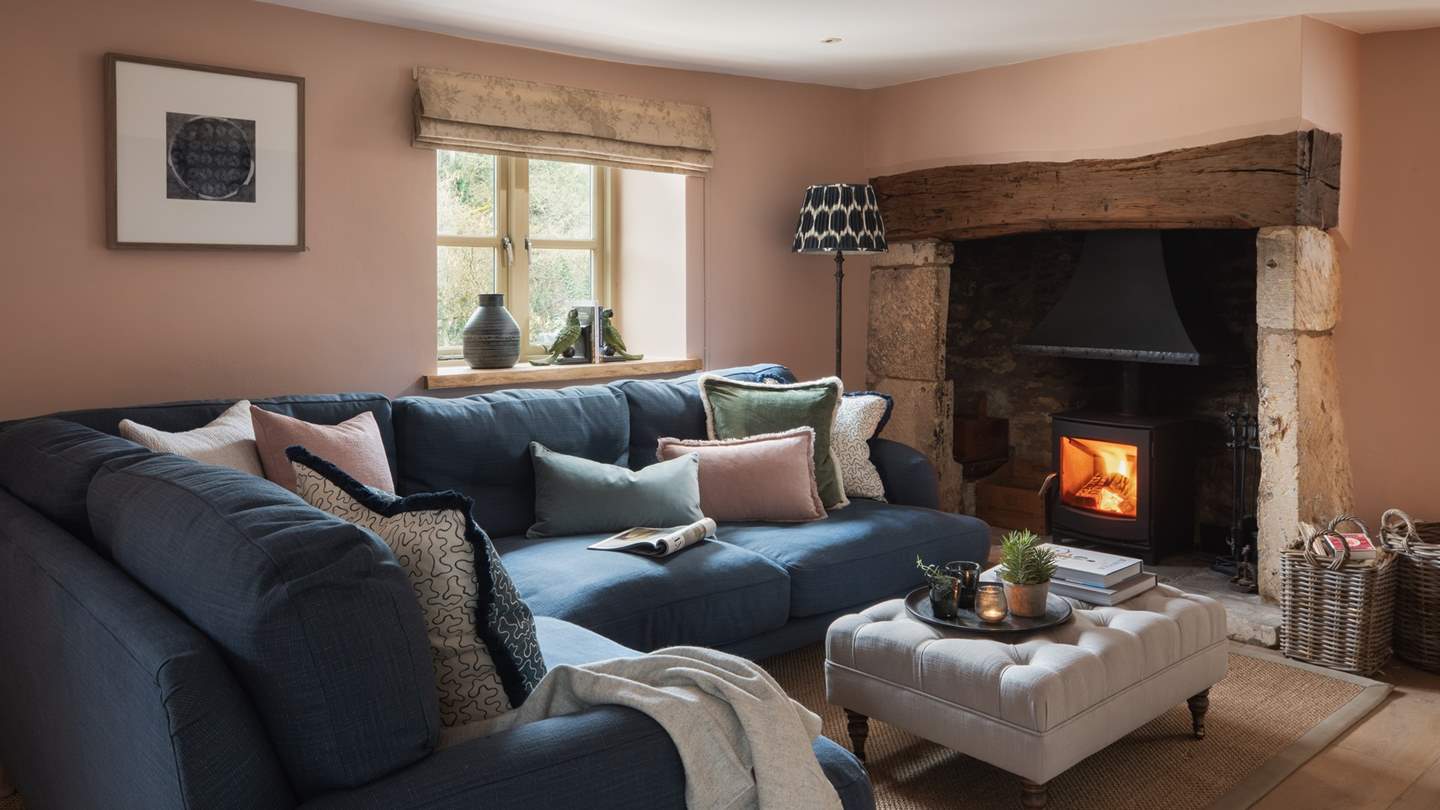 A true delight set in a peaceful pocket of one of the prettiest villages in the Cotswolds...