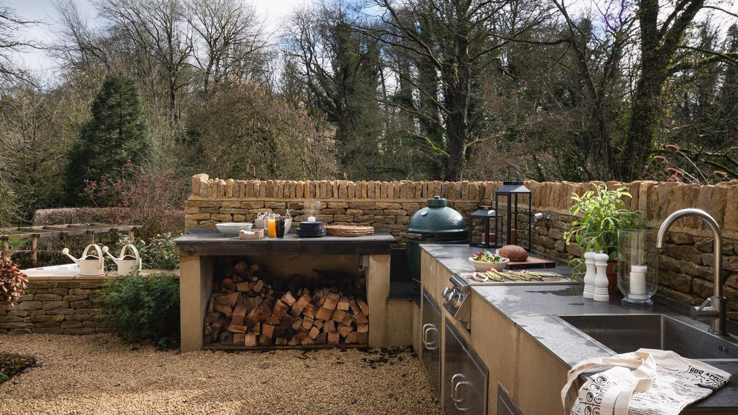 For the lovers of outdoor living in the warmer months, dreamy moments reside here...