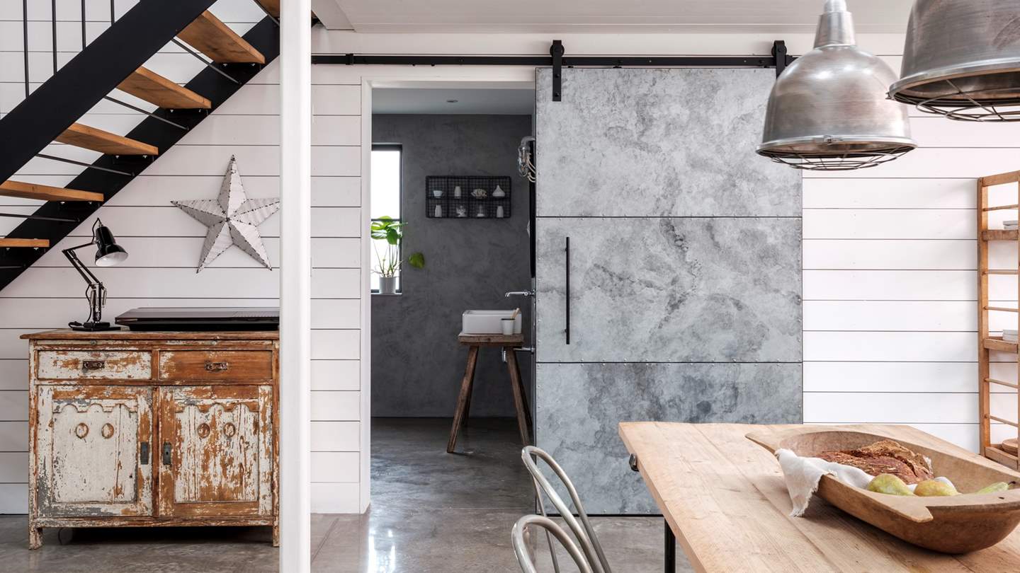 Endlessly dreamy, it’s just perfect for romantic retreats and solo escapades that are simply spellbinding