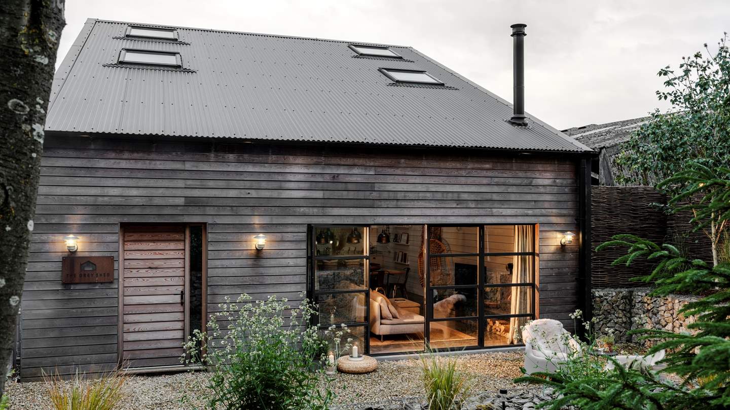 Dreamlike moments await in the secluded garden space... 