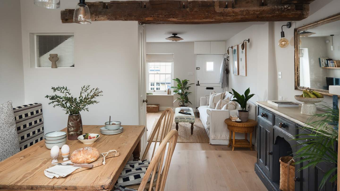 Step inside our cosy coastal abode to uncover a swoon-worthy interior style...