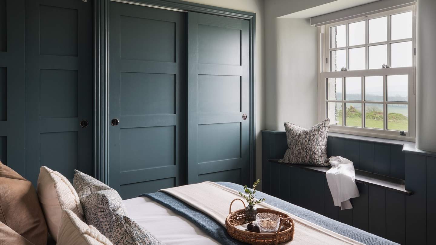 With depth and eye-catching textures, it creates a blissful sanctuary in which to retreat and savour languid mornings or early evenings gazing over countryside views