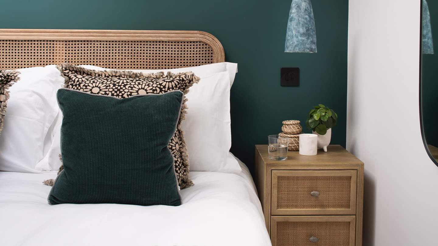 This bedroom is perfect for guests with limited mobility, with a maximum of two steps to access the main living space and outside of the retreat