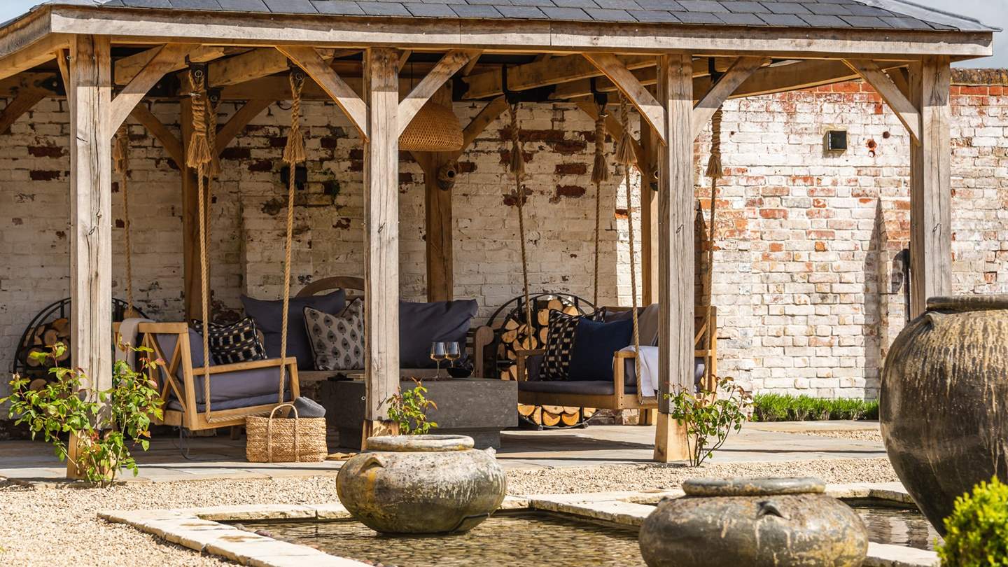 Flee the ordinary and lose yourself in the harmony of nature’s bubble