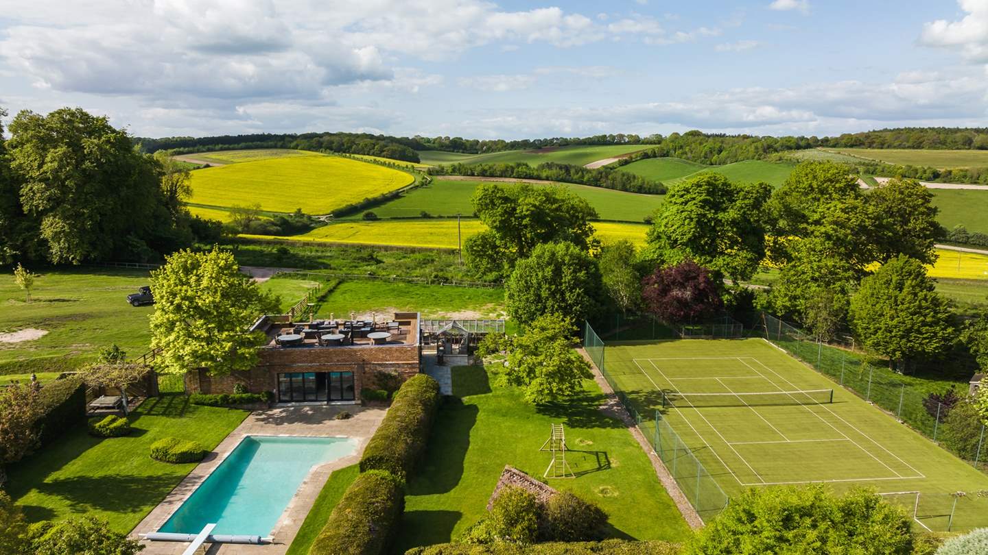 The Hideaway at Hilldrop promises a paradisiacal sanctuary for four