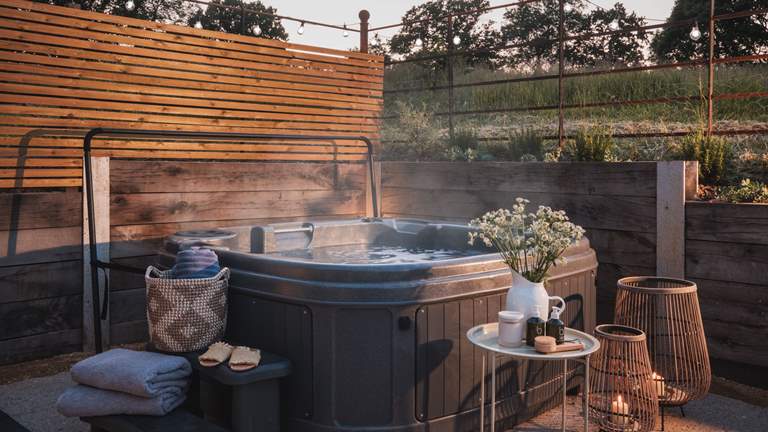 The Wool Shed - Sleeps 6 + cot - Kentisbeare