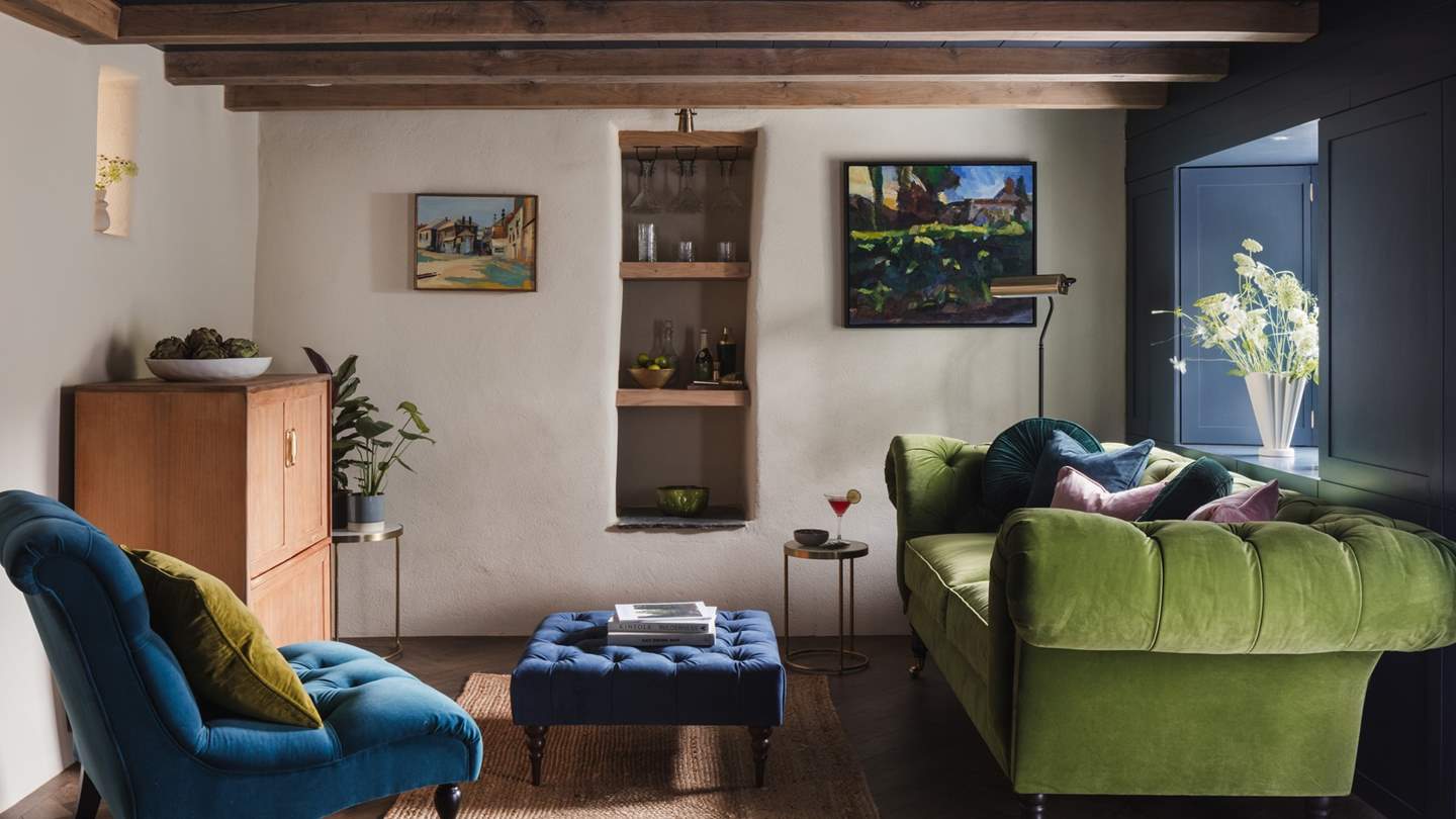 A true sanctuary for restful moments, you’ll find a multitude of velvet swathed armchairs and sofas in jewel tones