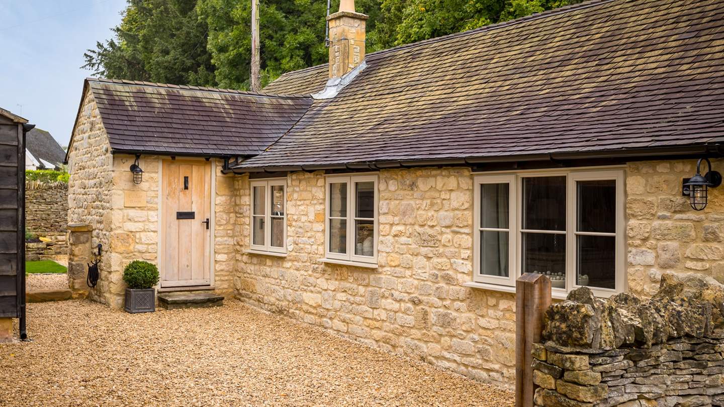 The Honeypot, our luxury dog friendly homestay in the Cotswolds 