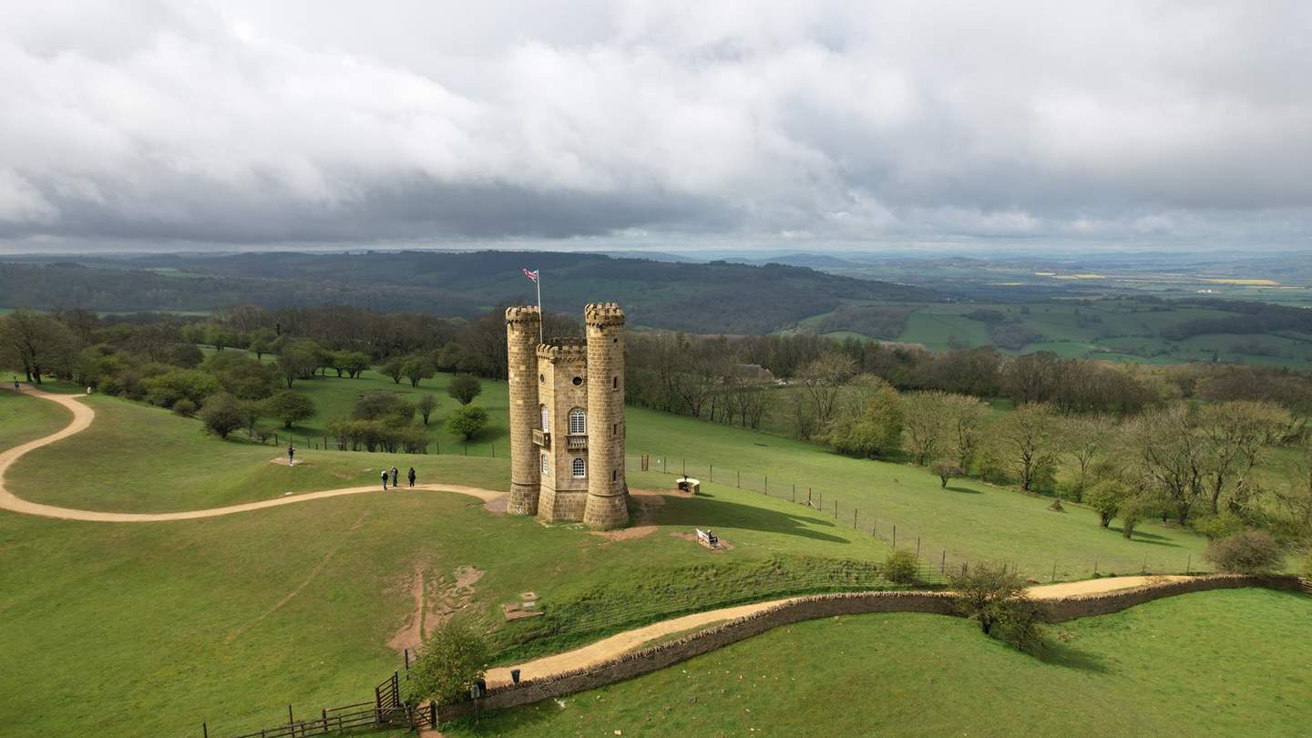 Broadway Tower is only a ten-minute drive from The Honeypot, with mesmerising views across the rolling countryside 