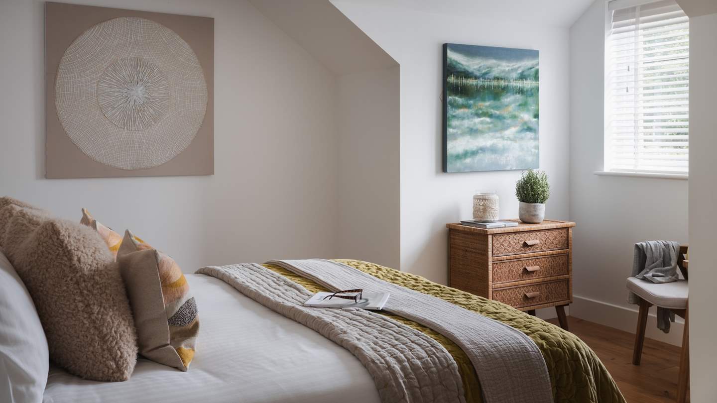 Osprey’s second bedroom is a welcoming sanctuary