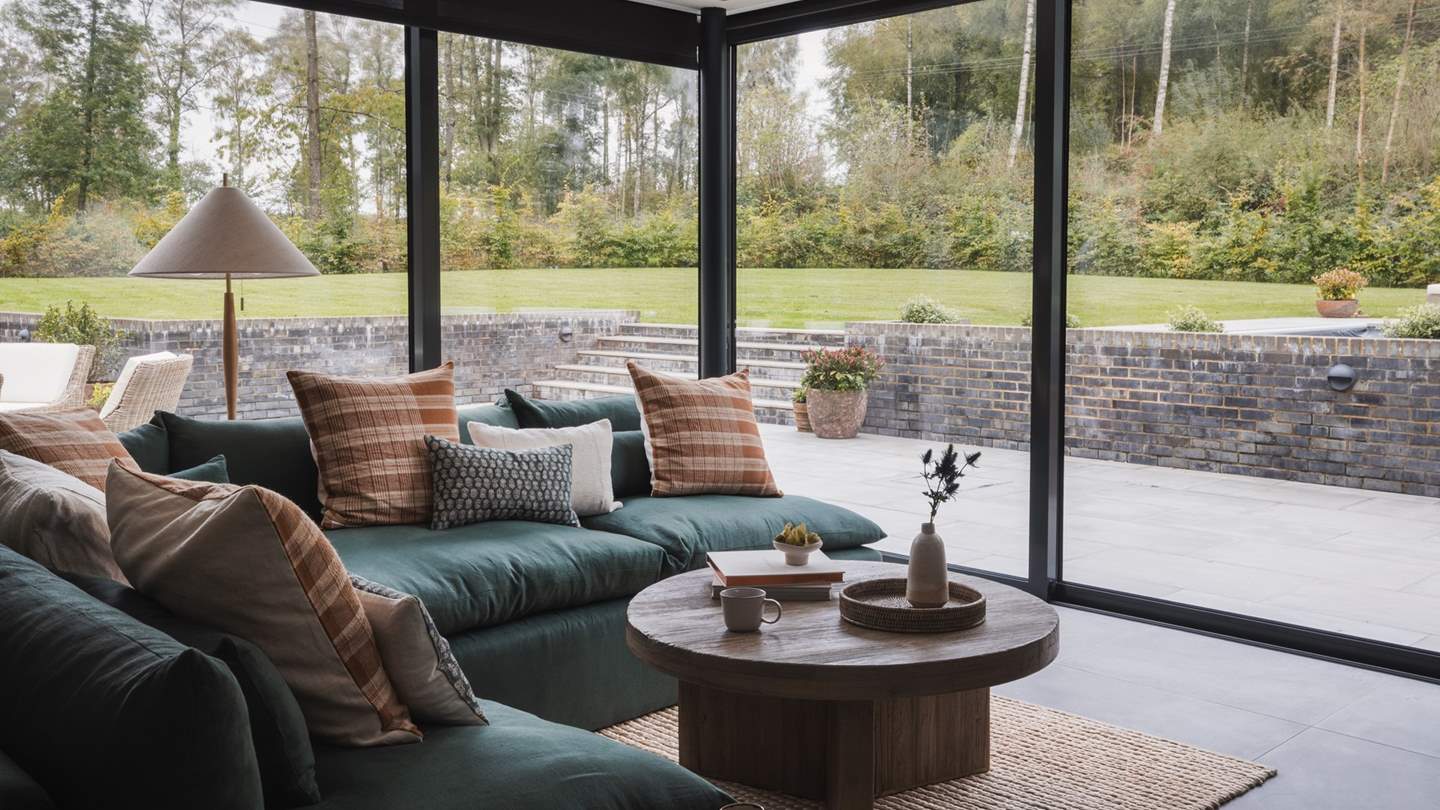 Cocoon yourself in comforting linens as you kick back and relax on the large corner sofa 