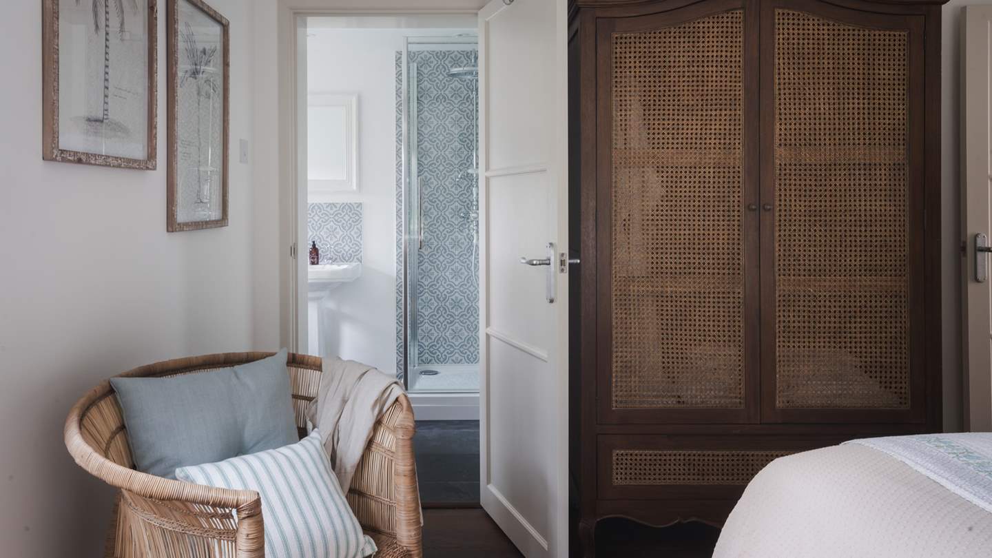 This bedroom is finished with an delightful ensuite bathroom,