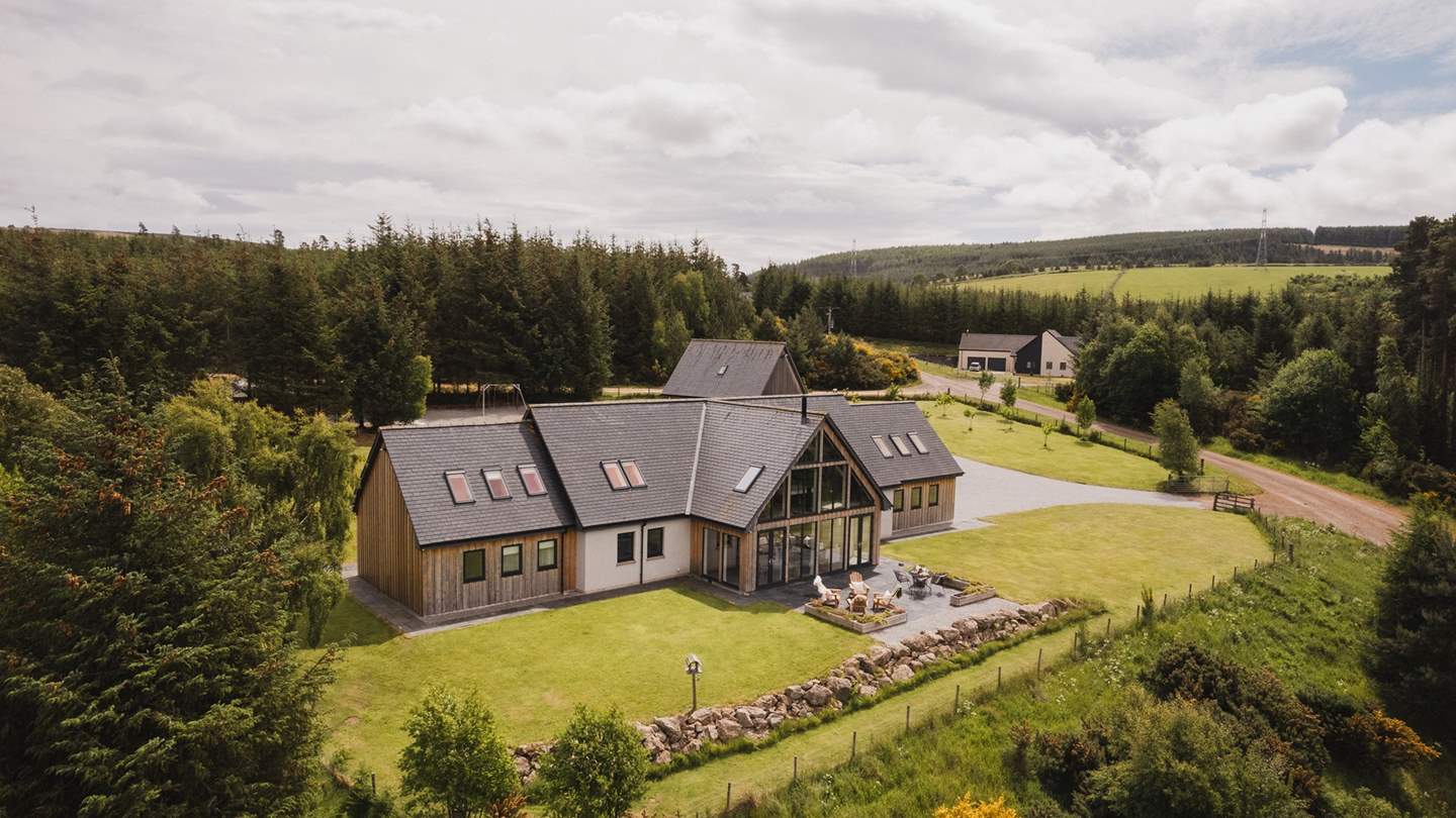 From trailing wildly beautiful glens and seeking waterside solitude on the shores of a glistening loch - a world of adventure awaits for the travel dreamers