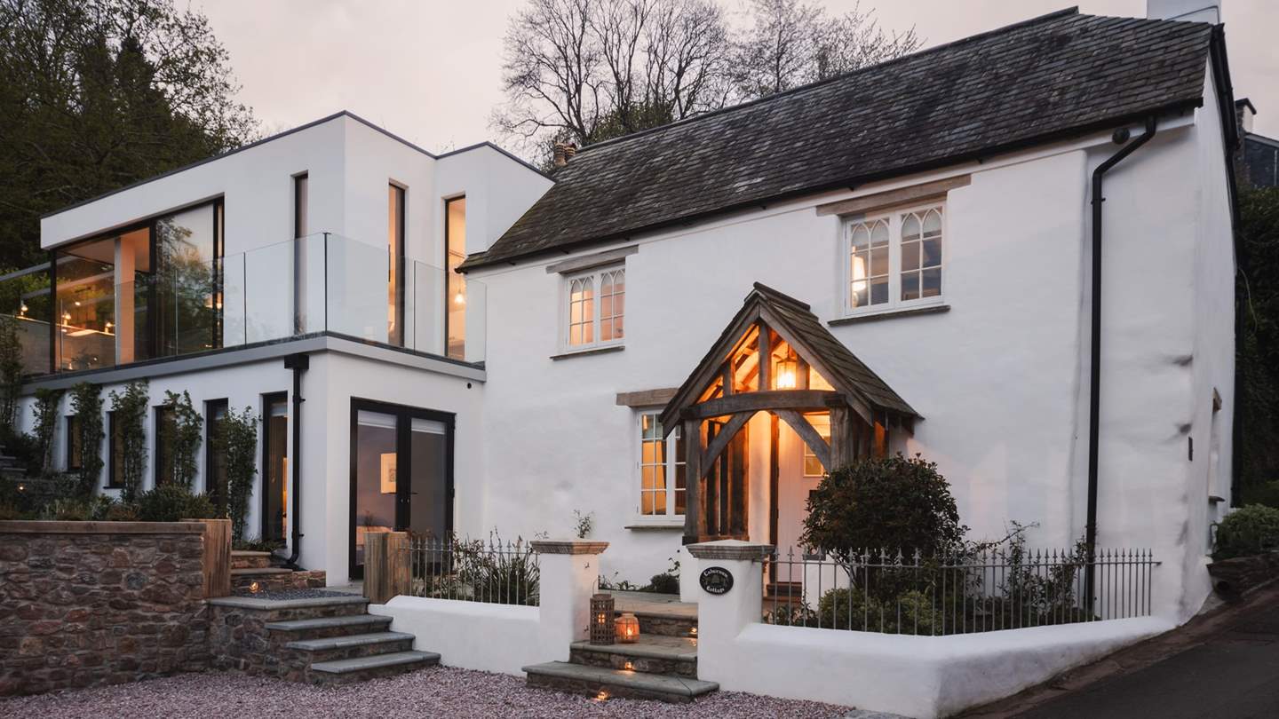 Seek a luxury waterside sojourn at our homestay for eight complete with a hot tub and wood burner, set above the mesmeric River Dart in Dittisham...