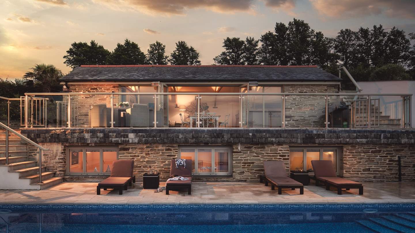 Keskorra beckons for unforgettable celebratory stays with its heated outdoor pool at Lowen...