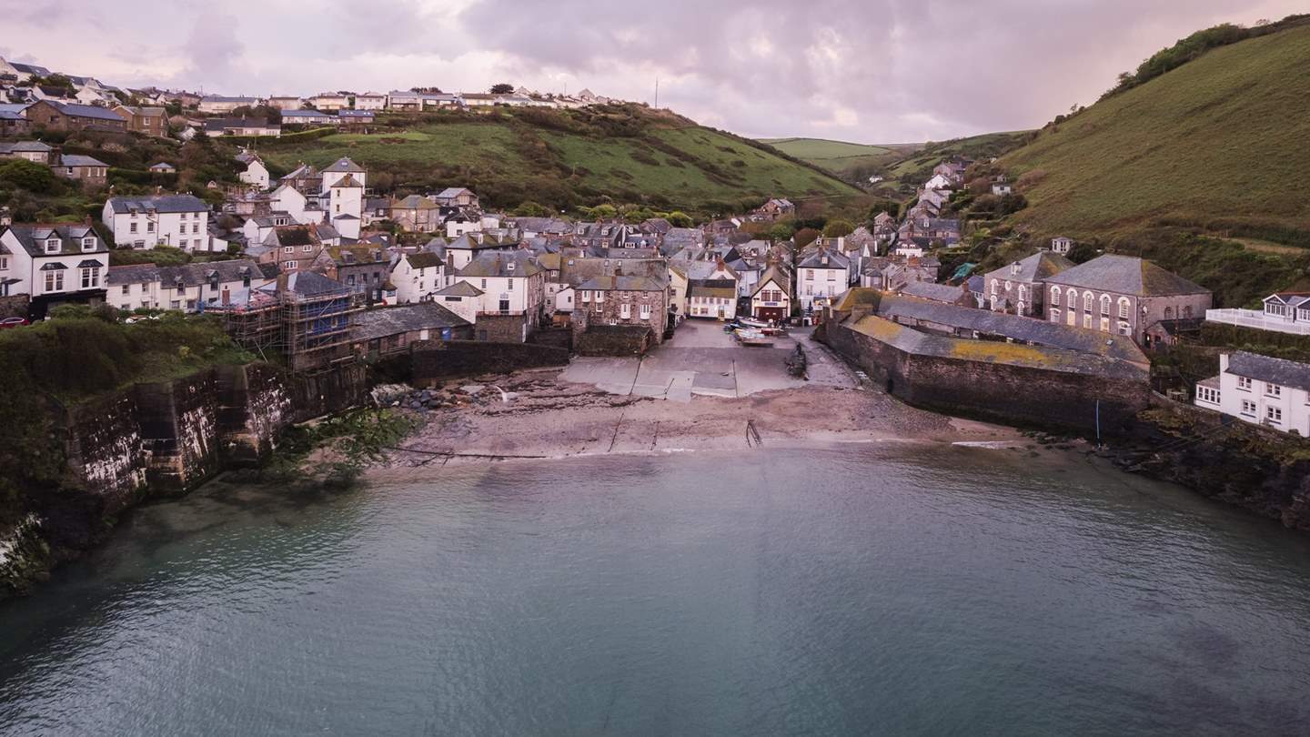 Uncover breath-taking scenes along the South West Coast Path, with a circular walk to Port Quinn, or head north to the secluded hamlet of Port Gaverne