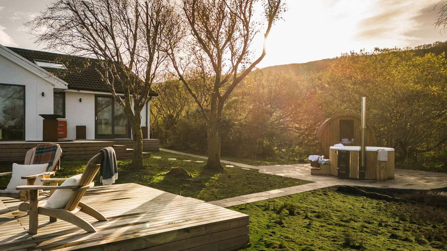 Uncover late night dips beneath the stars, with the sound of the babbling brook evoking a sense of total bliss as you relax in the inviting waters