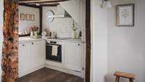 Rustic and modern touches blend beautifully in The Coppice’s kitchen