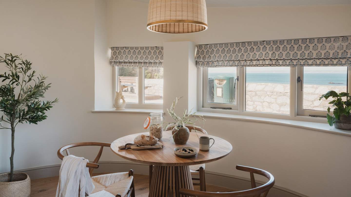 There's a selection of dining scenes at Delmare