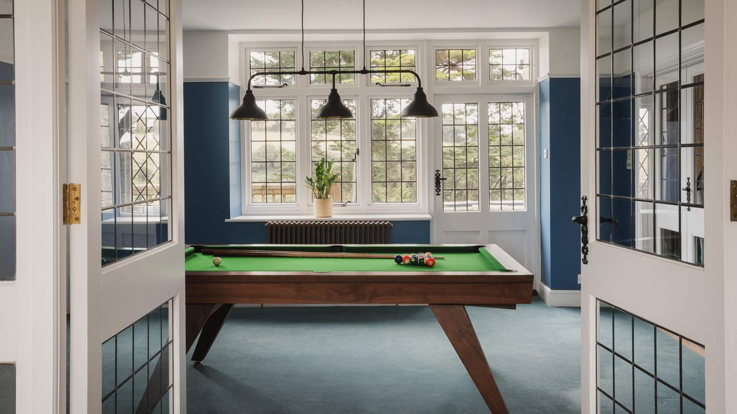For further entertainment, discover endless regalement in the games room