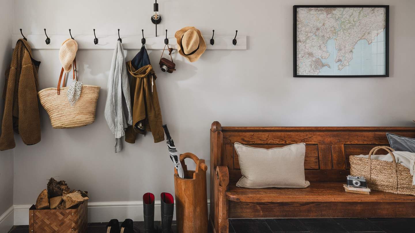 From the darling village of Mylor to the charming town of Falmouth, there are endless places to explore from our dreamy retreat