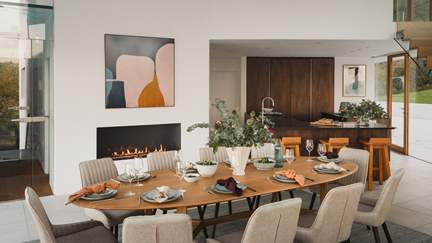 Promising delicious moments together, it features a ten-seater table with space for everyone