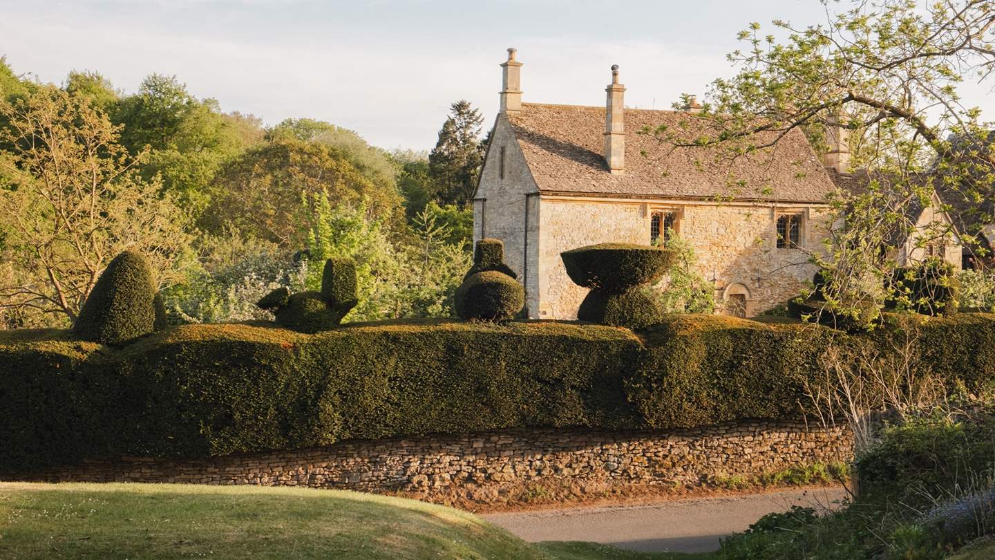 Savour the art of luxury escapism and immerse yourself in the charm of the Cotswolds 