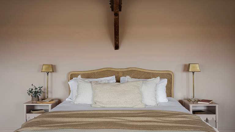 Orion  - Sleeps 8 + cot - Salisbury 