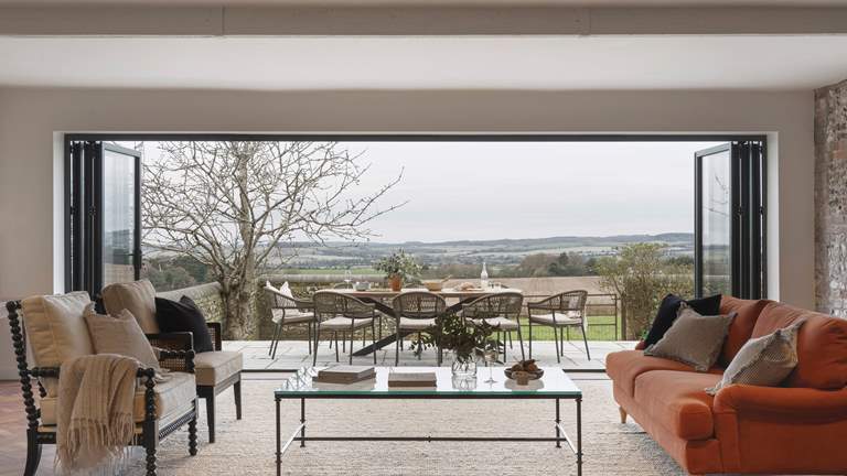 Orion  - Sleeps 8 + cot - Salisbury 