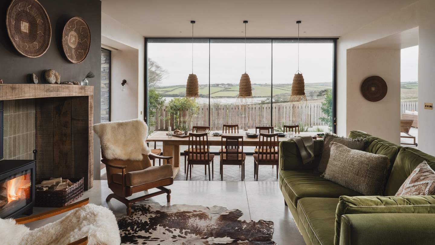 Savour culinary creations within the pared-back, sunken dining area, seating up to twelve guests at the banquet table