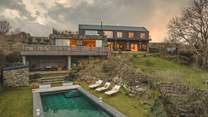 Flee reality for an otherworldly retreat at our contemporary homestay, set on the verdant edges of Padstow in North Cornwall...