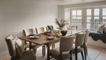 With a dining table for eight, delicious meals can be cherished together 