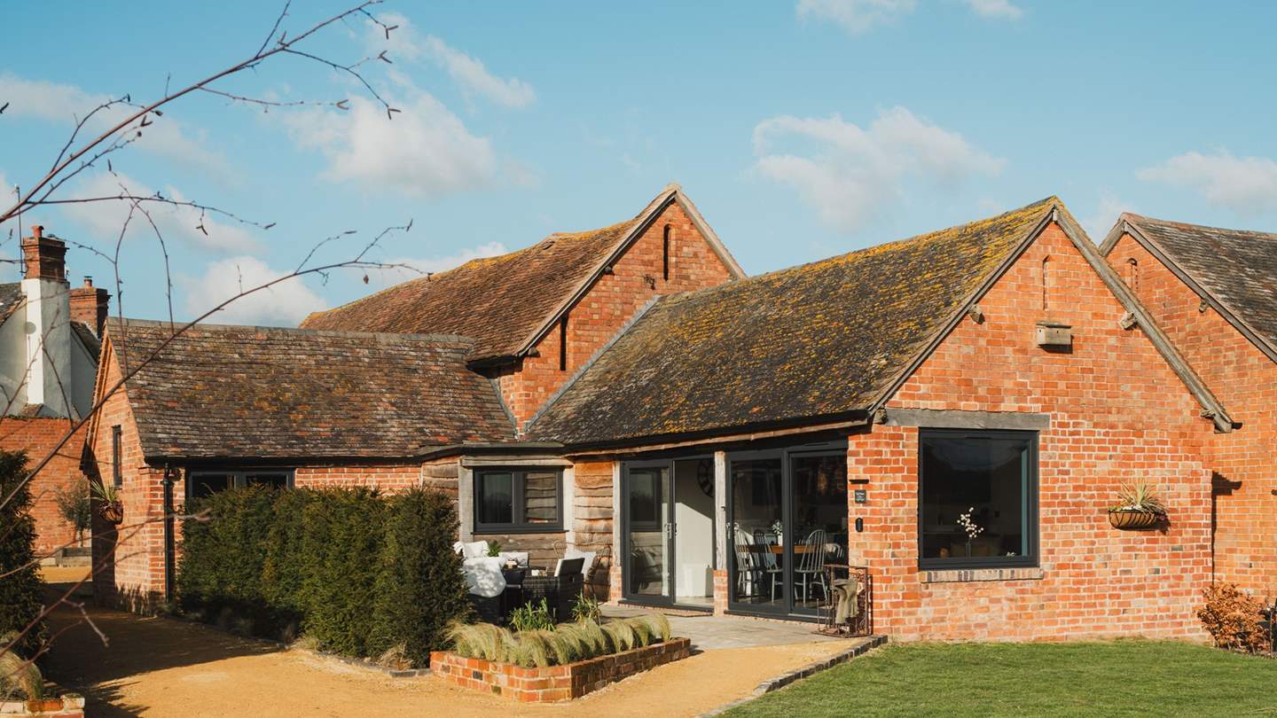 Seek moments of calm at our enchanting home in the rural scenes of Worcestershire
