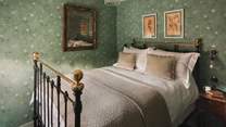 Seek sweet slumbers within the floral inspired bedroom spaces