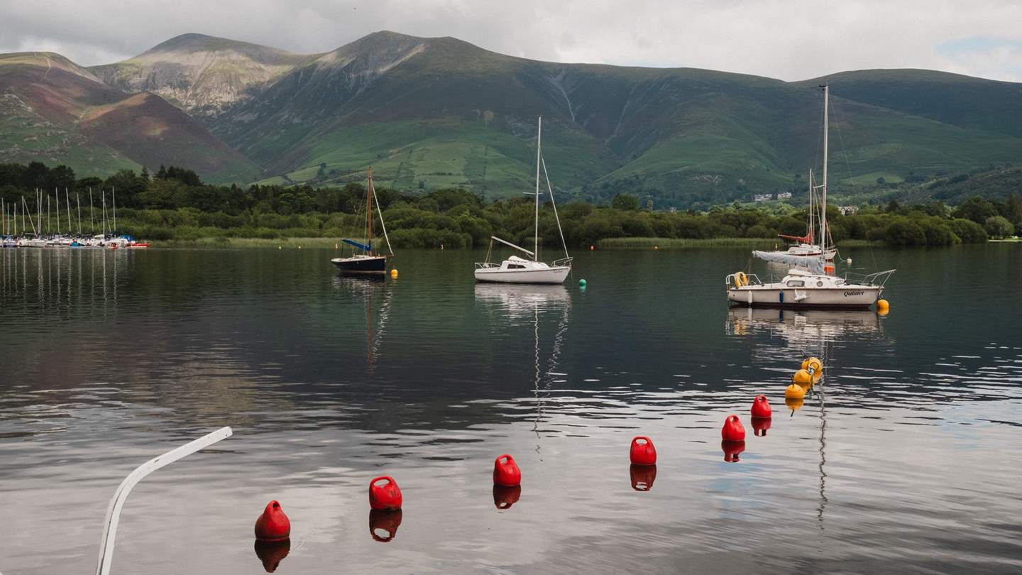 Uncover the most breathtaking scenes from the water 