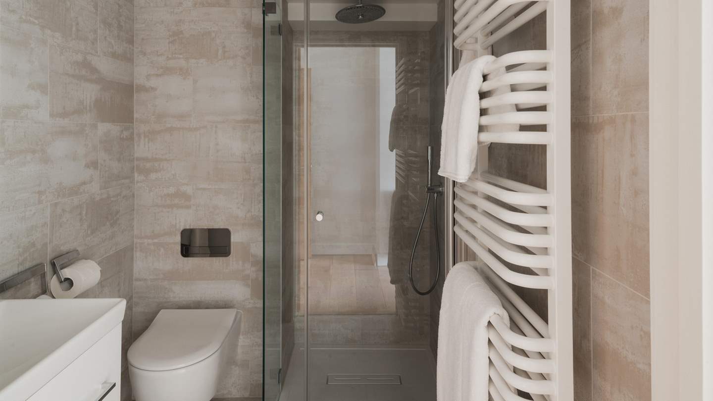 For added convenience, an ensuite shower room adjoins the third bedroom